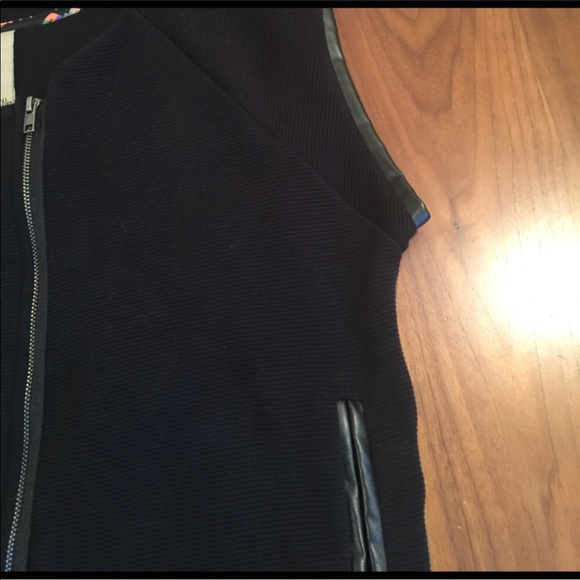 Anthropologie Dolan zip vest - Picture 3 of 4